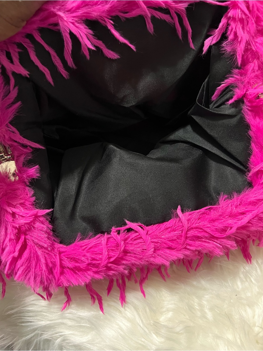Fuchsia Shag Faux Fur Clutch Purse - Picture 2 of 2